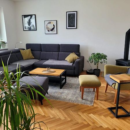 Novy Apartman Eva Jičín Esterno foto